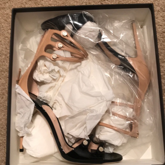 Gucci Shoes - Leather upper vernice crystal/Malaga Gucci Heels